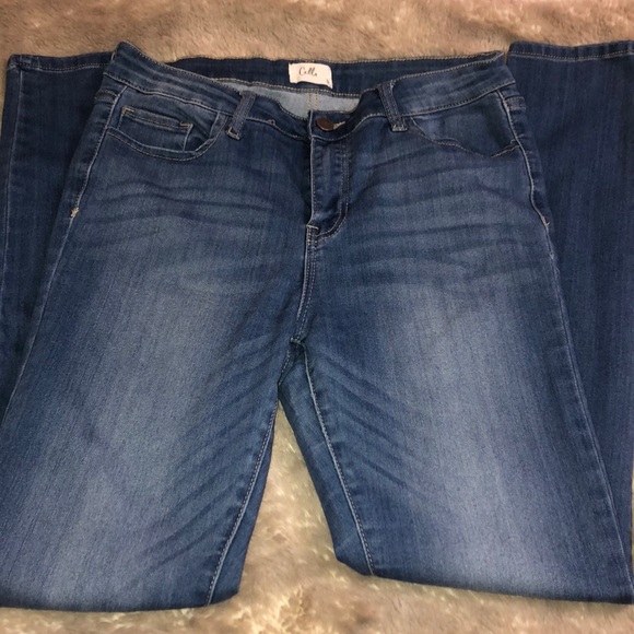 Jeans - Picture 1 of 2